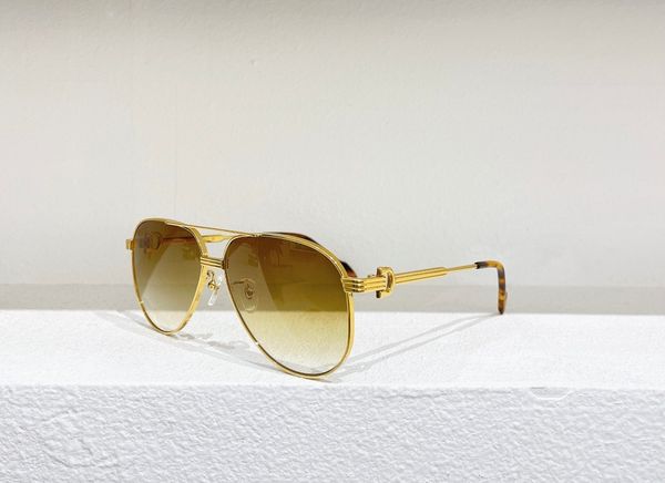 classic pilot sunglasses for men women vintage gold brown gradient luxury design sun glasses uv400 eyewear with box, White;black
classic pilot sunglasses for men women vintage gold brown gradient luxury design sun glasses uv400 eyewear with box, White;black