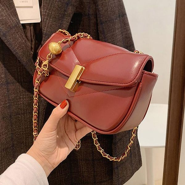 cross body classic chain crossbody bags for women 2021 spring shoulder bag pu leather handbags and purses
cross body classic chain crossbody bags for women 2021 spring shoulder bag pu leather handbags and purses