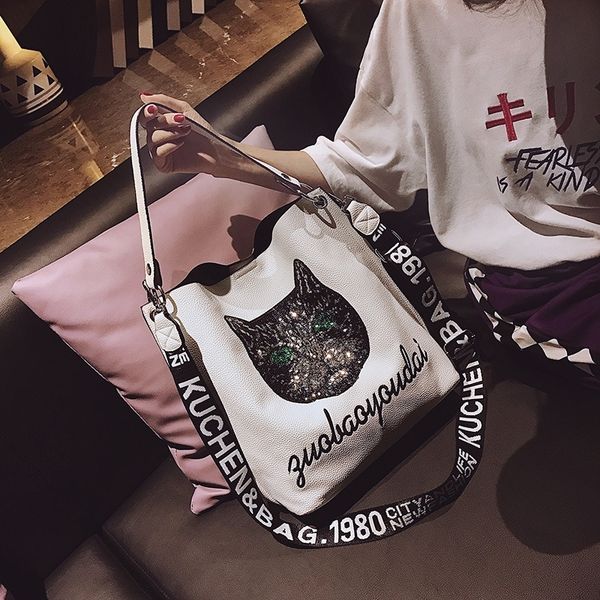 qbzvm women's mother and cat 2020 new sequined child personalized head large capacity litchi bagshoulder shoulder bagpattern messenger
qbzvm women's mother and cat 2020 new sequined child personalized head large capacity litchi bagshoulder shoulder bagpattern messenger