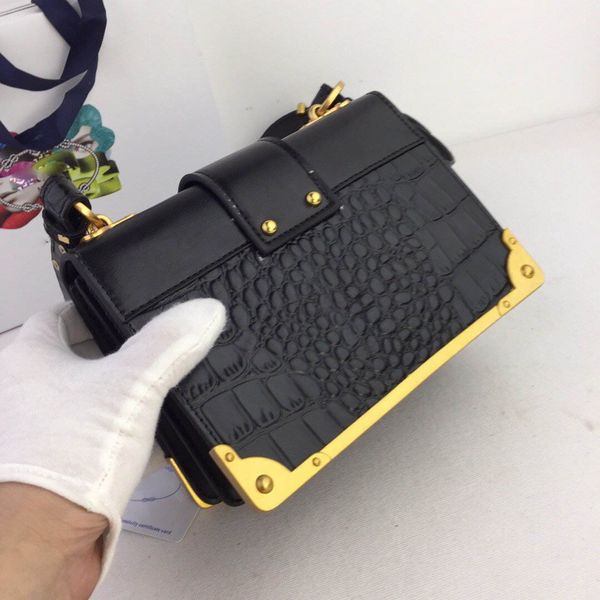 женская маленькая сумка с коробкой box black crossbody bags borsa pra cahierr натуральная кожа crocodile pattern bag bolsos de mujer
женская маленькая сумка с коробкой box black crossbody bags borsa pra cahierr натуральная кожа crocodile pattern bag bolsos de mujer