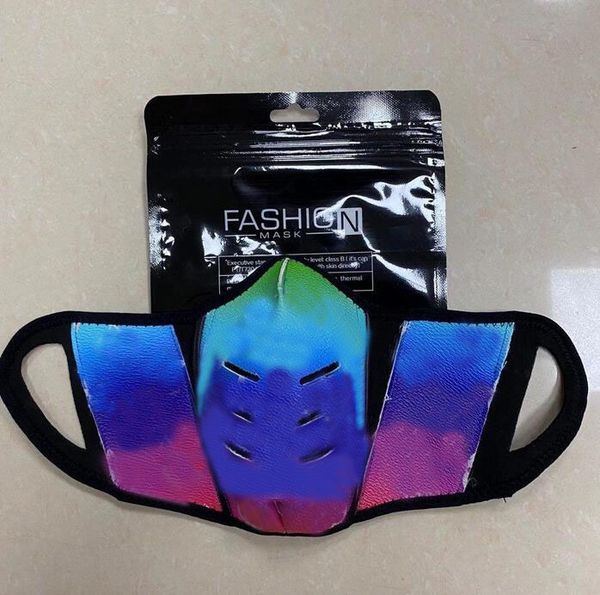 2021 new luxury with box leather face masks designer masks cotton cloth dustproof riding sports print mouth masks men women outdoor
2021 new luxury with box leather face masks designer masks cotton cloth dustproof riding sports print mouth masks men women outdoor