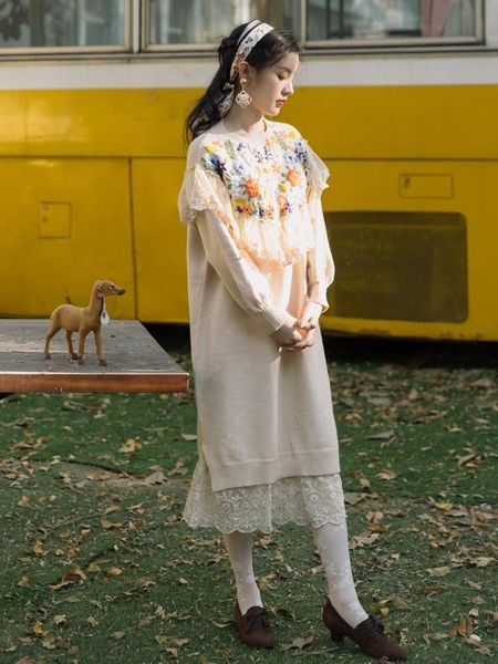 casual dresses the winter heavy manual embroidery lace long restore ancient ways sweater, Black;gray
casual dresses the winter heavy manual embroidery lace long restore ancient ways sweater, Black;gray