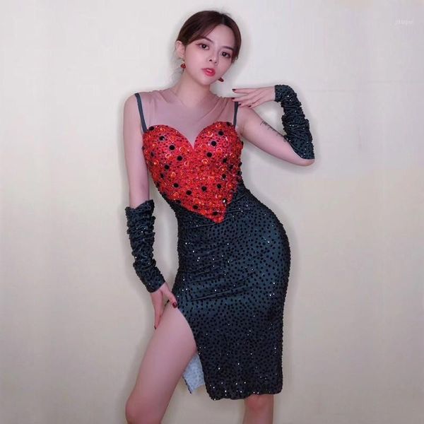 full rhinestone stretch dress lady evening party luxurious red heart pattern shape long sleeves dresses stage singer show wear1, Black;red
full rhinestone stretch dress lady evening party luxurious red heart pattern shape long sleeves dresses stage singer show wear1, Black;red