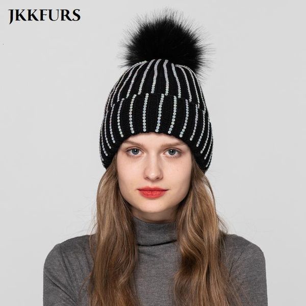 2020 women's pompom hat knitted acrylic beanies faux fur balls thick warm soft ladies hat fake fur pompoms beanie hats s7631, Blue;gray
2020 women's pompom hat knitted acrylic beanies faux fur balls thick warm soft ladies hat fake fur pompoms beanie hats s7631, Blue;gray
