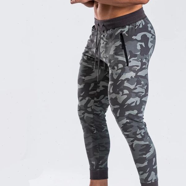camouflage sweatpants joggers skinny pants men casual trousers male fitness workout cotton track pants autumn winter sportswear, Black
camouflage sweatpants joggers skinny pants men casual trousers male fitness workout cotton track pants autumn winter sportswear, Black