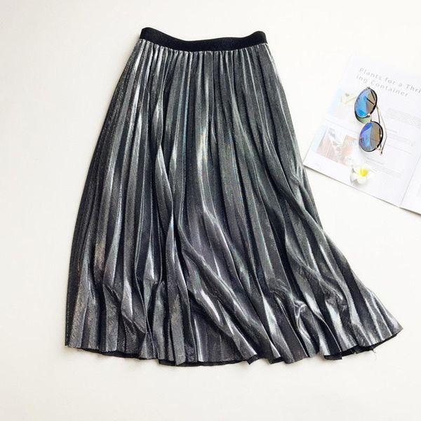 autumn women's skirt mid-length bright color bronzing high-waisted skirt metallic glitter pleated, Black
autumn women's skirt mid-length bright color bronzing high-waisted skirt metallic glitter pleated, Black
