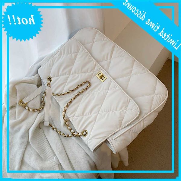 black wet retro large capacity women pu leather 2021 new style fashion all-match single shoulder bag
black wet retro large capacity women pu leather 2021 new style fashion all-match single shoulder bag