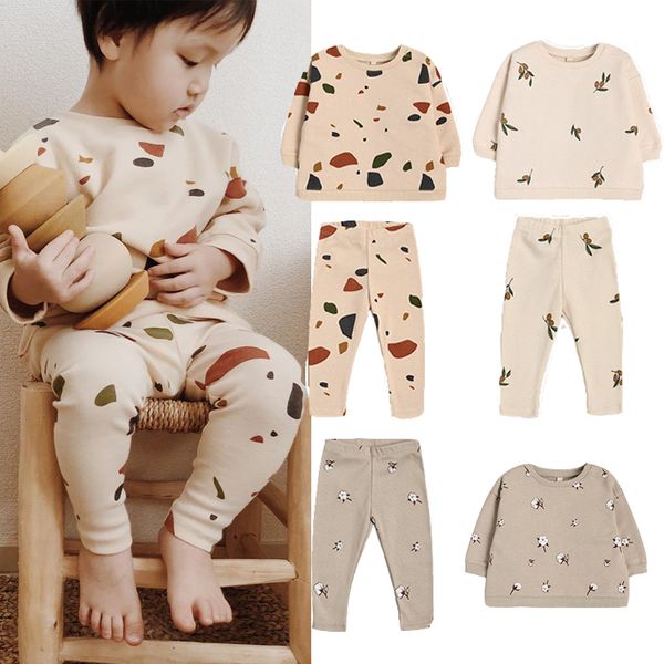 kids sweaters new autumn winter brand design boys girls fashion print sweatshirts baby child cotton cute outfits clothes 201013, Black
kids sweaters new autumn winter brand design boys girls fashion print sweatshirts baby child cotton cute outfits clothes 201013, Black