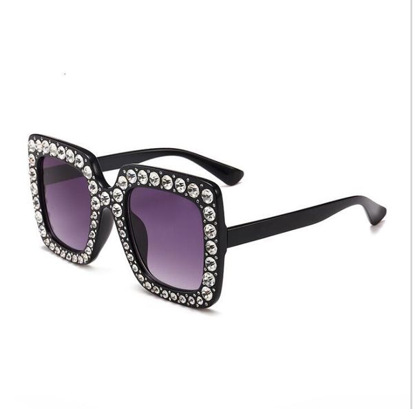 2021 new oversized sunglasses rhinestones vintage diamond eyewear fashion sun glasses iced out women shades 3gbs, White;black
2021 new oversized sunglasses rhinestones vintage diamond eyewear fashion sun glasses iced out women shades 3gbs, White;black