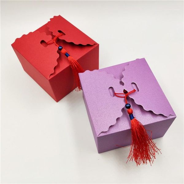 gift wrap 50pcs/lot 9x9x6cm various red tassel string blue beads colorful paper cuboid packaging box for china wedding engagement box1
gift wrap 50pcs/lot 9x9x6cm various red tassel string blue beads colorful paper cuboid packaging box for china wedding engagement box1