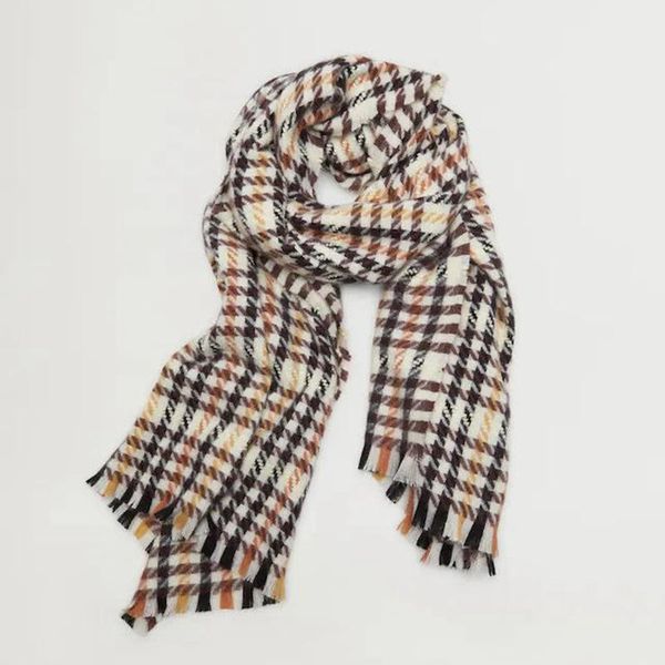 scarves texture plaid soft fabric women's scarf for autumn 2021 family's same thickened and warm long shawl women winter, Blue;gray
scarves texture plaid soft fabric women's scarf for autumn 2021 family's same thickened and warm long shawl women winter, Blue;gray