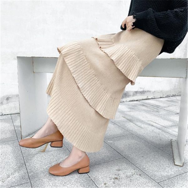 2020 autumn winter high waist knitted skirt women fashion high elastic ruffle cake skirt solid midi 3 colors1, Black
2020 autumn winter high waist knitted skirt women fashion high elastic ruffle cake skirt solid midi 3 colors1, Black