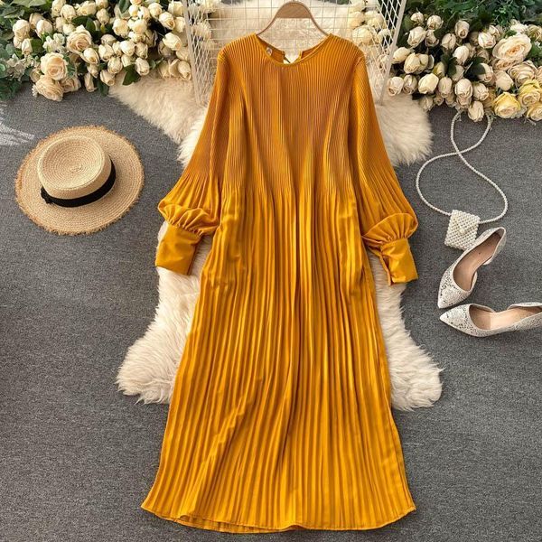 singrain women korean pleated dress autumn casual loose puff sleeve backless dresses elegant solid fashion streetwear long dress1, Black;gray
singrain women korean pleated dress autumn casual loose puff sleeve backless dresses elegant solid fashion streetwear long dress1, Black;gray