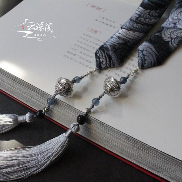 origional chinese clothing tassels hair band antique style bell accessories chinese- style ancient costume bandeau headdress
origional chinese clothing tassels hair band antique style bell accessories chinese- style ancient costume bandeau headdress