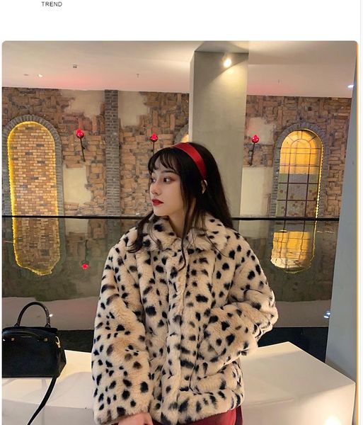 2021 new plush jacket short new version of wool faux print fur coat women winter tva6, Black
2021 new plush jacket short new version of wool faux print fur coat women winter tva6, Black