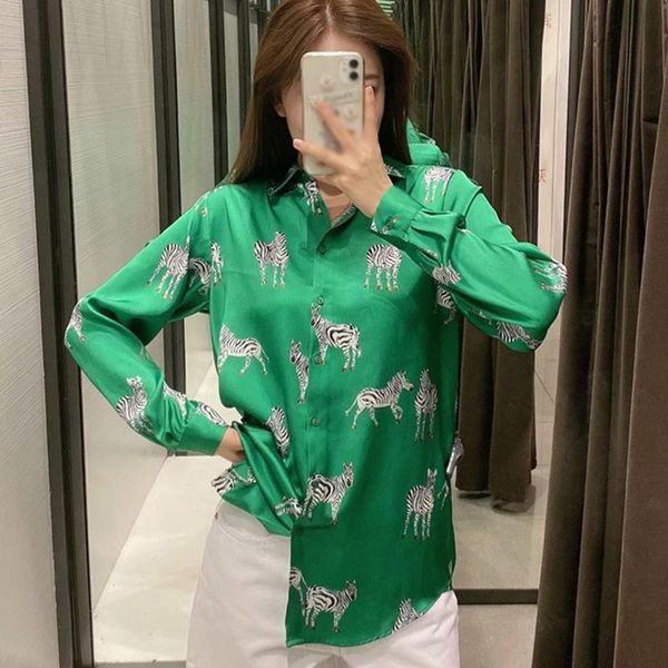 women's animal printing shirt autumn loose long sleeve casual blouse turn down collar, White
women's animal printing shirt autumn loose long sleeve casual blouse turn down collar, White