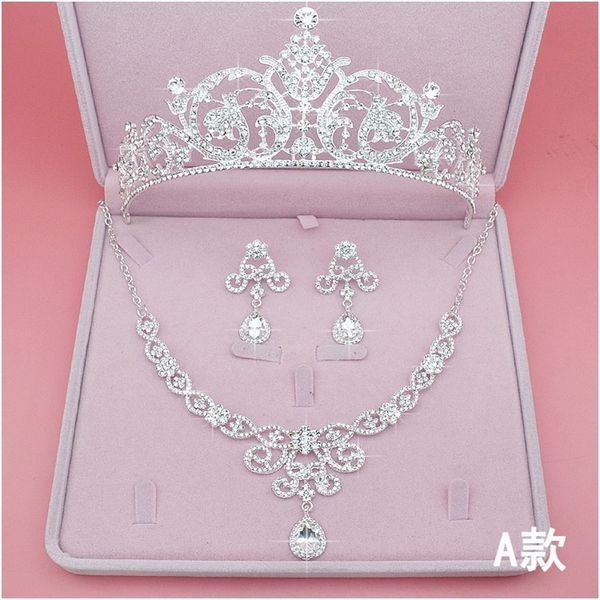 rhinestone wedding crowns and tiaras hair jewelry set for bride necklace earrings women headbands headwear 201222, Slivery;crystal
rhinestone wedding crowns and tiaras hair jewelry set for bride necklace earrings women headbands headwear 201222, Slivery;crystal