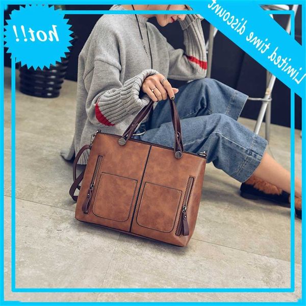 autumn and winter new simple fashion women's handbag single shoulder messenger bag
autumn and winter new simple fashion women's handbag single shoulder messenger bag