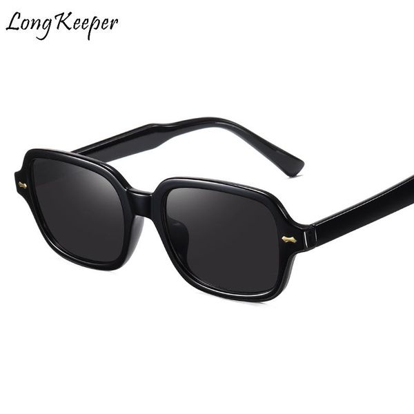 sunglasses square classic women's 2021 fashion personality sun glasses black men shades gafas de sol mujer uv400, White;black
sunglasses square classic women's 2021 fashion personality sun glasses black men shades gafas de sol mujer uv400, White;black