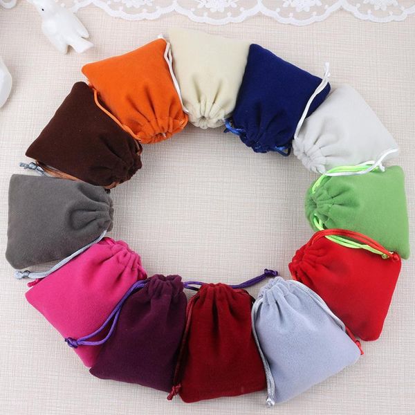 drawstring velvet bagspouches jewelry bags gift packaging bag packing box for necklace bracelet earrings jewelry bags bx200001 sqcchf, Black;white
drawstring velvet bagspouches jewelry bags gift packaging bag packing box for necklace bracelet earrings jewelry bags bx200001 sqcchf, Black;white