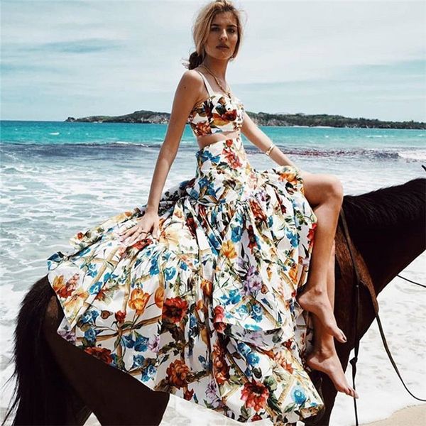 2021 new bohemian summer colorful floral print beach women two crop two-piece set party maxi vpws, Black;gray
2021 new bohemian summer colorful floral print beach women two crop two-piece set party maxi vpws, Black;gray