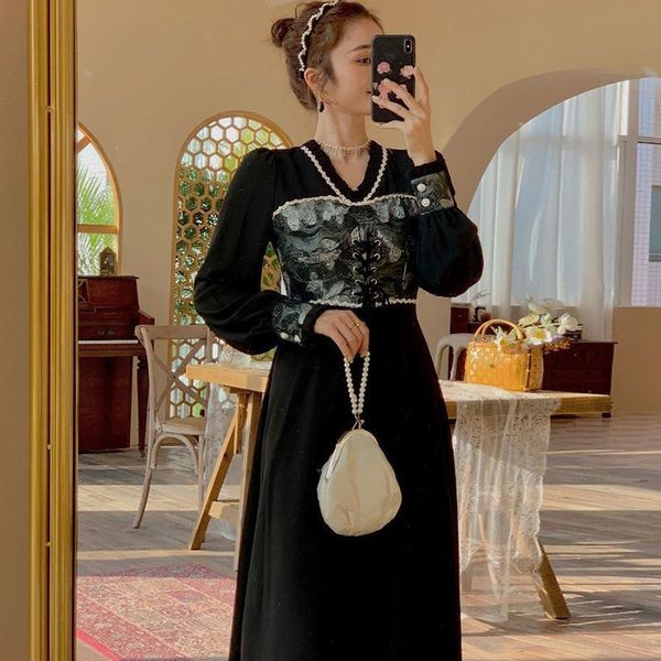 patchwork party spring elegant designer lace midi casual print french retro korean women 2021 new s3x1, Black;gray
patchwork party spring elegant designer lace midi casual print french retro korean women 2021 new s3x1, Black;gray