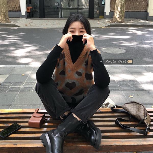 women's vests leopard v-neck knitted female autumn winter korean clothing casual loose ladies hipster fashion brand, Black;white
women's vests leopard v-neck knitted female autumn winter korean clothing casual loose ladies hipster fashion brand, Black;white
