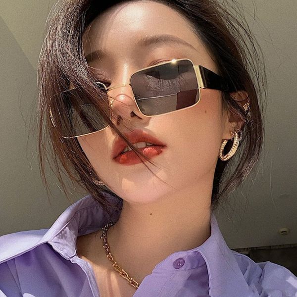 funny female ins big face thin sunglasses korean chaowang red black trampoline glasses, White;black
funny female ins big face thin sunglasses korean chaowang red black trampoline glasses, White;black