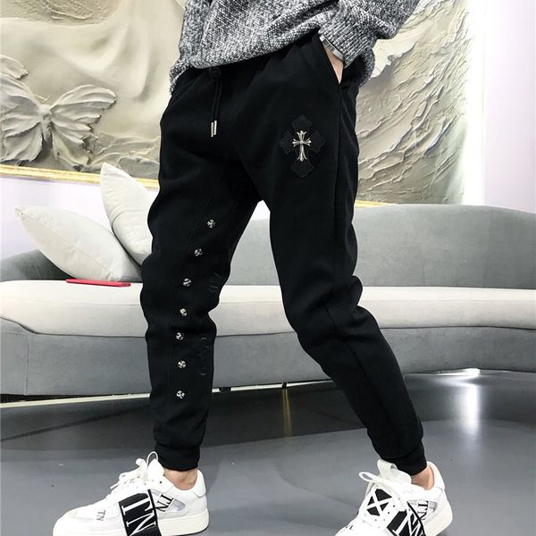 осенью и зима новый корзин утолщенные sanskrit cross вышивка slim fit sportswear leggings мужские повседневные штаны, Black
осенью и зима новый корзин утолщенные sanskrit cross вышивка slim fit sportswear leggings мужские повседневные штаны, Black