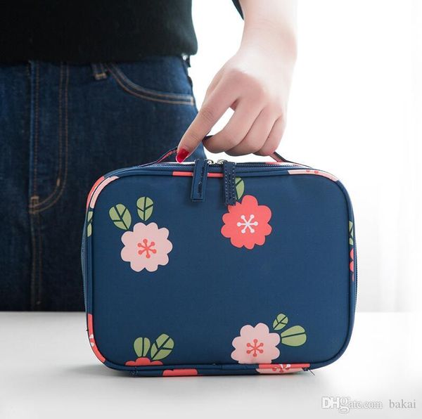 travel cosmetic bag large capacity collection bag mini lady south korea simple small girl portable toiletries bag
travel cosmetic bag large capacity collection bag mini lady south korea simple small girl portable toiletries bag