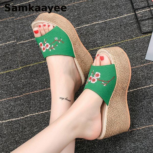 slippers size 34-39 womens summer femmes embroidery 9cm heels platform wedges plum blossom beach shoes ladies chaussures y30, Black
slippers size 34-39 womens summer femmes embroidery 9cm heels platform wedges plum blossom beach shoes ladies chaussures y30, Black