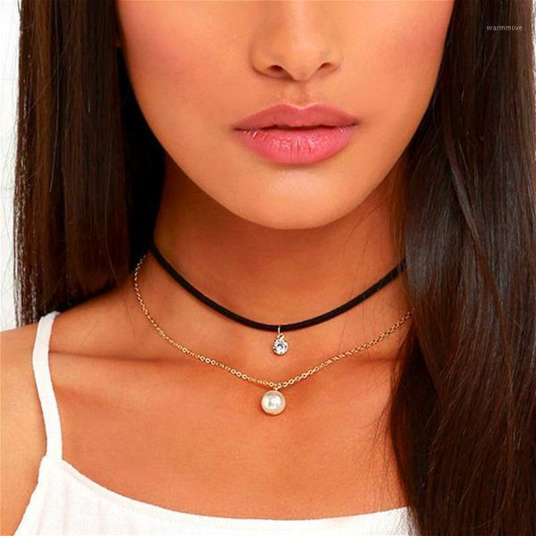 Visisap Simple Multicolor Imitated Pearl Shiny Zircon Multi-layer Necklaces for Women Unique Ladies Party Necklace C10181, Golden;silver
Visisap Simple Multicolor Imitated Pearl Shiny Zircon Multi-layer Necklaces for Women Unique Ladies Party Necklace C10181, Golden;silver