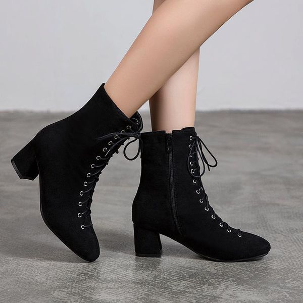 boots arrival women autumn winter ankle fashion lace up with side zippers black high heel chunky short boot for female
boots arrival women autumn winter ankle fashion lace up with side zippers black high heel chunky short boot for female