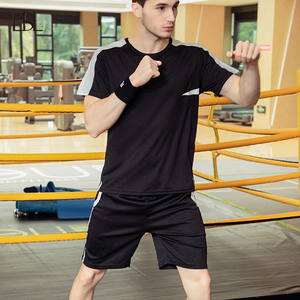 tracksuit men summer outdoor streetwear sets t shirts+shorts two pieces sets mens casual tracksuit male o-neck solid sportswear, Gray
tracksuit men summer outdoor streetwear sets t shirts+shorts two pieces sets mens casual tracksuit male o-neck solid sportswear, Gray