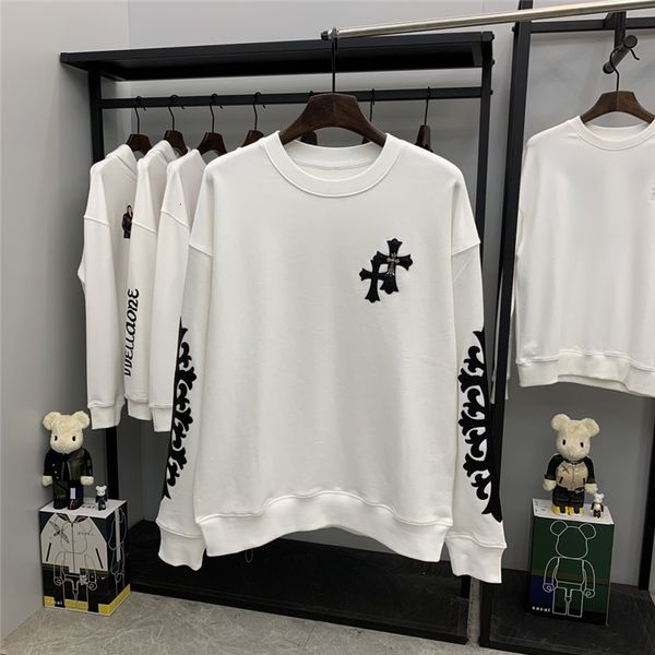 inschao brand autumn and winter new cro heart sleeve leather cross metal round neck pullover for men and women, Black
inschao brand autumn and winter new cro heart sleeve leather cross metal round neck pullover for men and women, Black