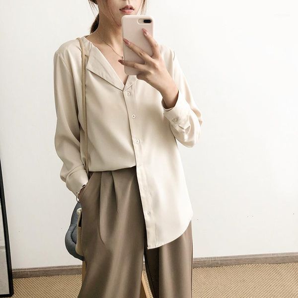 sherhure 2020 blusas mujer spring pure color long sleeve summer chiffon blouses white v-neck blouse women shirt1
sherhure 2020 blusas mujer spring pure color long sleeve summer chiffon blouses white v-neck blouse women shirt1