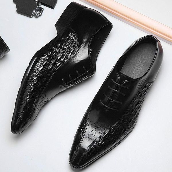 italian men handmade shoes genuine leather dress office business wedding black luxury lace up formal oxfords designer shoes 
italian men handmade shoes genuine leather dress office business wedding black luxury lace up formal oxfords designer shoes