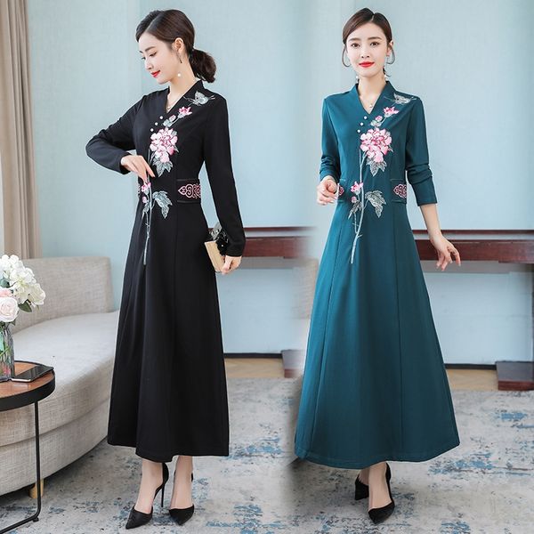 national style big size mom's loose dress skirtnational skirtv-neck long sleeve embroidered long skirt zen tea dress dress cazuy, Black;gray
national style big size mom's loose dress skirtnational skirtv-neck long sleeve embroidered long skirt zen tea dress dress cazuy, Black;gray
