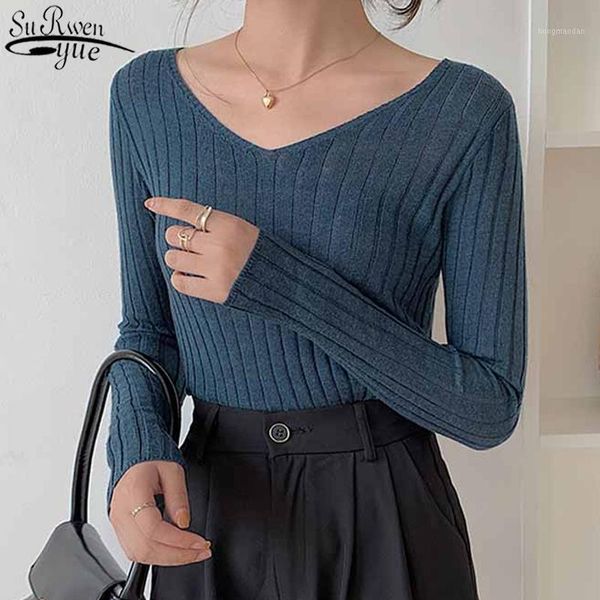 2020 winter clothes women solid striped slim bottoming sweater korean style v-neck knitted all-match sweater pullover 110281, White;black
2020 winter clothes women solid striped slim bottoming sweater korean style v-neck knitted all-match sweater pullover 110281, White;black