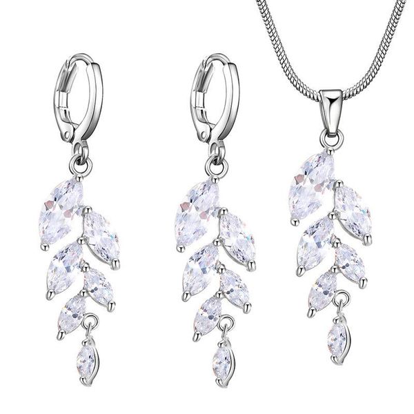 stud luxury swing leaf jewelry trendy women's silver color cubic zircon flower pendant earrings set for women fashion, Golden;silver
stud luxury swing leaf jewelry trendy women's silver color cubic zircon flower pendant earrings set for women fashion, Golden;silver