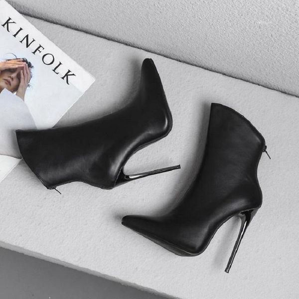 boots skinny pointed ankle 34-43 size ultra high heel black hipster for ladies
boots skinny pointed ankle 34-43 size ultra high heel black hipster for ladies