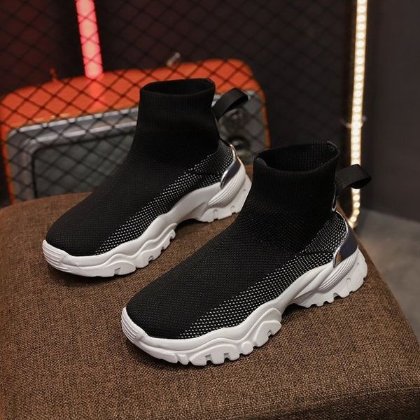 2021 new high-sneakers senior male part respirable tennis of women running shoes size 35-39 2spd, Black;white
2021 new high-sneakers senior male part respirable tennis of women running shoes size 35-39 2spd, Black;white