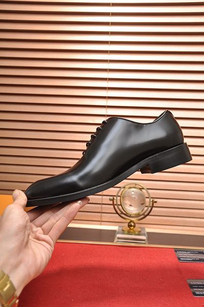 2019 new designer men genuine leather shoes pointed toe man flat classic luxury men dress shoes buckle italian formal oxford us 11, Black
2019 new designer men genuine leather shoes pointed toe man flat classic luxury men dress shoes buckle italian formal oxford us 11, Black