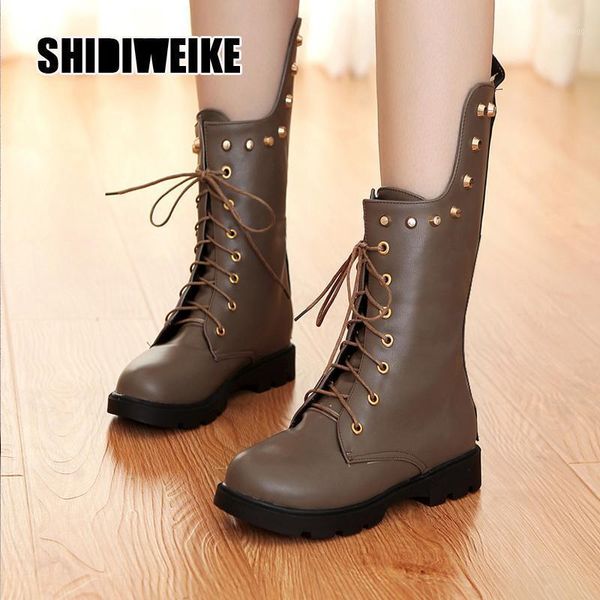 2020 fashion pu leather round toe cross-tied flat with lace up handsome rivets girl keep warm mid-calf boots va1151, Black
2020 fashion pu leather round toe cross-tied flat with lace up handsome rivets girl keep warm mid-calf boots va1151, Black