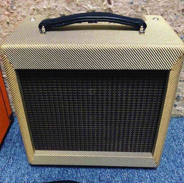 custom grand princeton 5e2 guitar amp tweed handwired guitar combo amplifier, 5w with celest speaker control volume tone in yellow color 8 i
custom grand princeton 5e2 guitar amp tweed handwired guitar combo amplifier, 5w with celest speaker control volume tone in yellow color 8 i