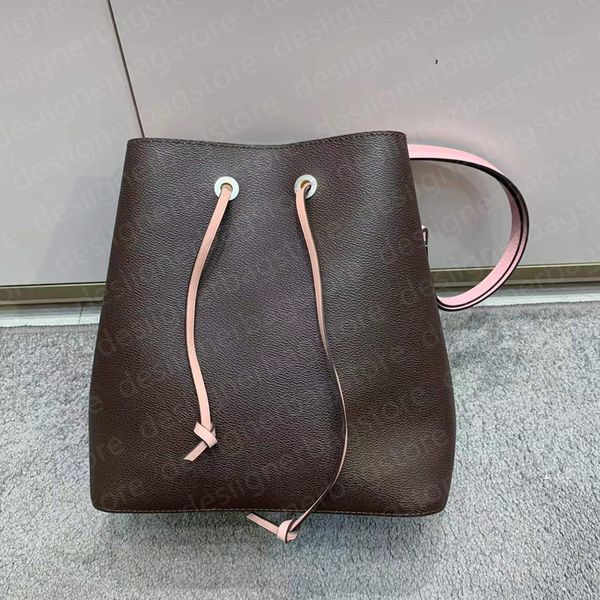 leather bucket bag designer women famous drawstring handbags crossbody bag shoulder bags totes shopping purse fashion casual simple velvet s
leather bucket bag designer women famous drawstring handbags crossbody bag shoulder bags totes shopping purse fashion casual simple velvet s