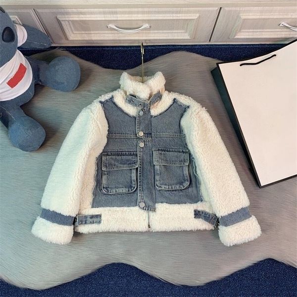 7180 brand children's autumn and winter new lamb hair lapel coat super warm double pocket children's wear fashion 3-12 years lj201, Blue;gray
7180 brand children's autumn and winter new lamb hair lapel coat super warm double pocket children's wear fashion 3-12 years lj201, Blue;gray