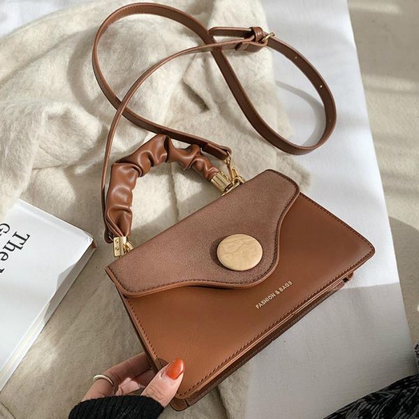tote bags letter print mini pu leather crossbody shoulder bags for women 2021 chain design luxury hand bag female travel
tote bags letter print mini pu leather crossbody shoulder bags for women 2021 chain design luxury hand bag female travel