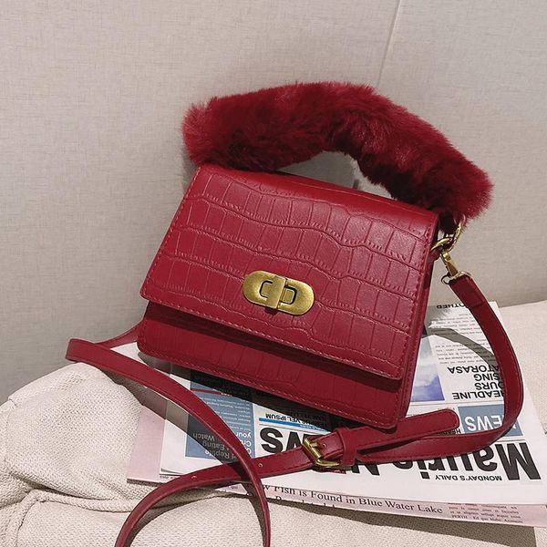 original fashion square winter plush messenger bag portable texture crocodile bag pattern design simple handbags width: 19cm cpsat
original fashion square winter plush messenger bag portable texture crocodile bag pattern design simple handbags width: 19cm cpsat