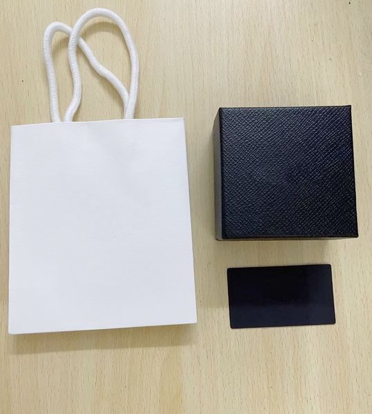 europe america designer fashion style black printed p letter jewelry sets boxes necklace bracelet earrings ring box gift bag card, Black;white
europe america designer fashion style black printed p letter jewelry sets boxes necklace bracelet earrings ring box gift bag card, Black;white